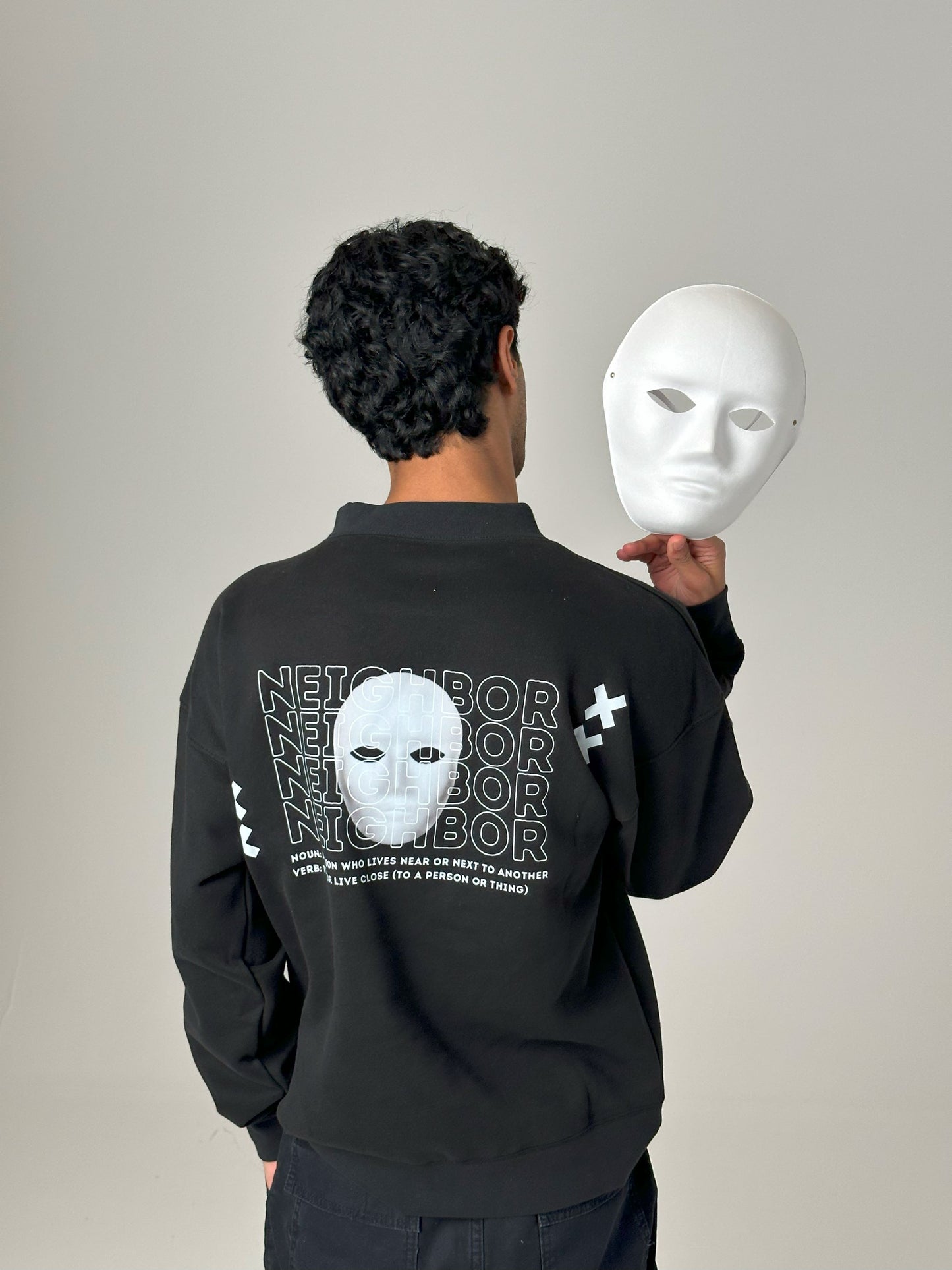 NEIGHBOR OVERSIZED CREWNECK - BLACK