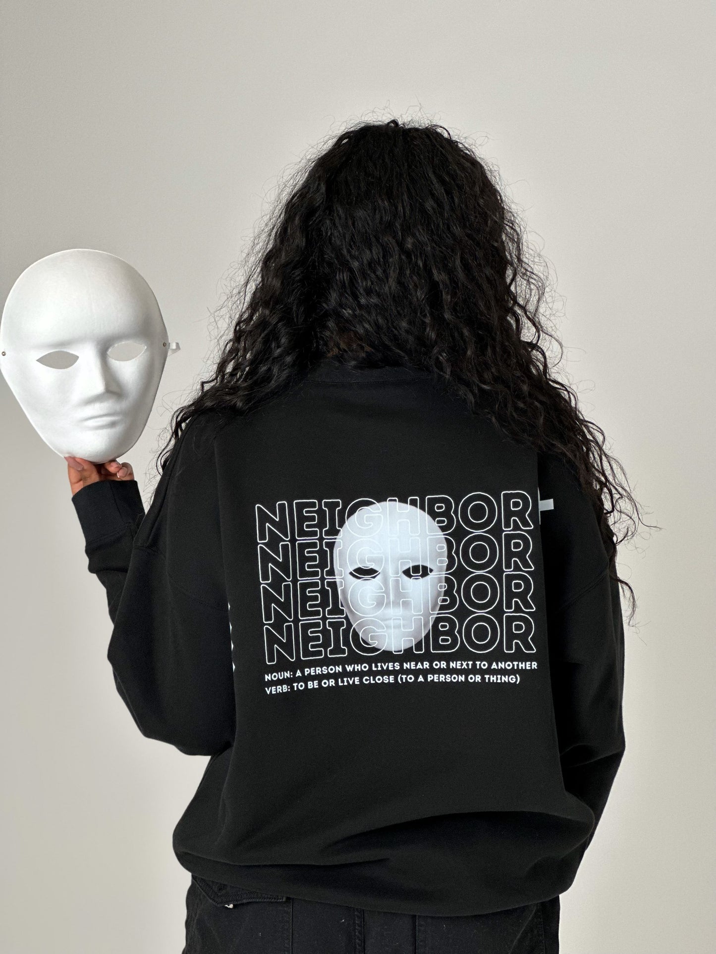 NEIGHBOR OVERSIZED CREWNECK - BLACK